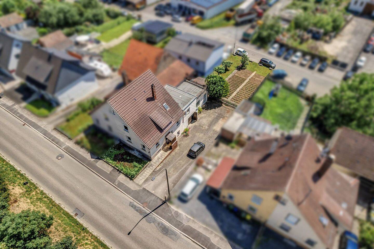 Doppelhaushälfte mit zusätzlichem Bauplatz