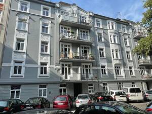 Rotherbaum: 3,5-Zi.-Altbau in Uninähe - Ideal als Wohnbüro / Praxis / Atelier/ WG möglich – 20146 Hamburg – Vorschaubild 1