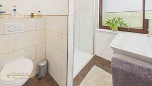 Bremen-Kirchhuchting . Top saniertes Reihenbungalow mit Garage – 28259 Bremen – Vorschaubild 7