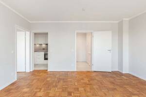Bezugsfreie 2-Zimmer Wohnung mit Balkon und Einbauküche in Mülheim an der Ruhr – 45473 Mülheim an der Ruhr – Vorschaubild 4