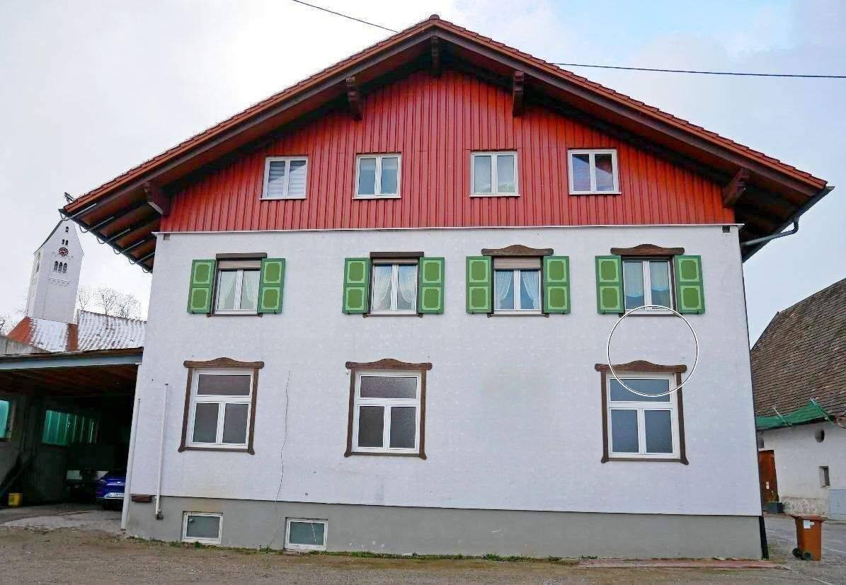 Mehrfamilienhaus mit großen Gewerberäumen westlich von Kaufbeuren im schönen Ostallgäu – Eggenthal – Bild 1 von 9