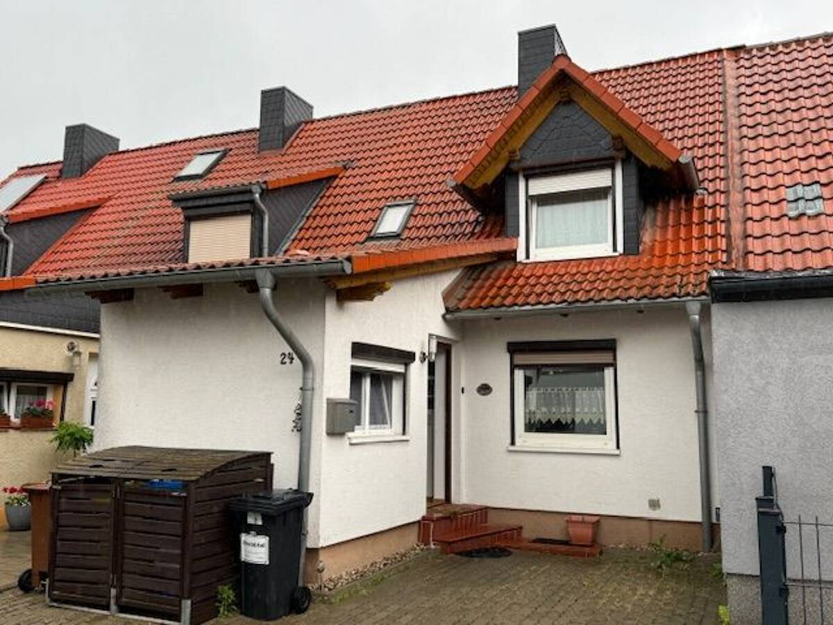 Hübsches Reihenhaus im Danziger Dorf – 39128 Magdeburg – Bild 1 von 9