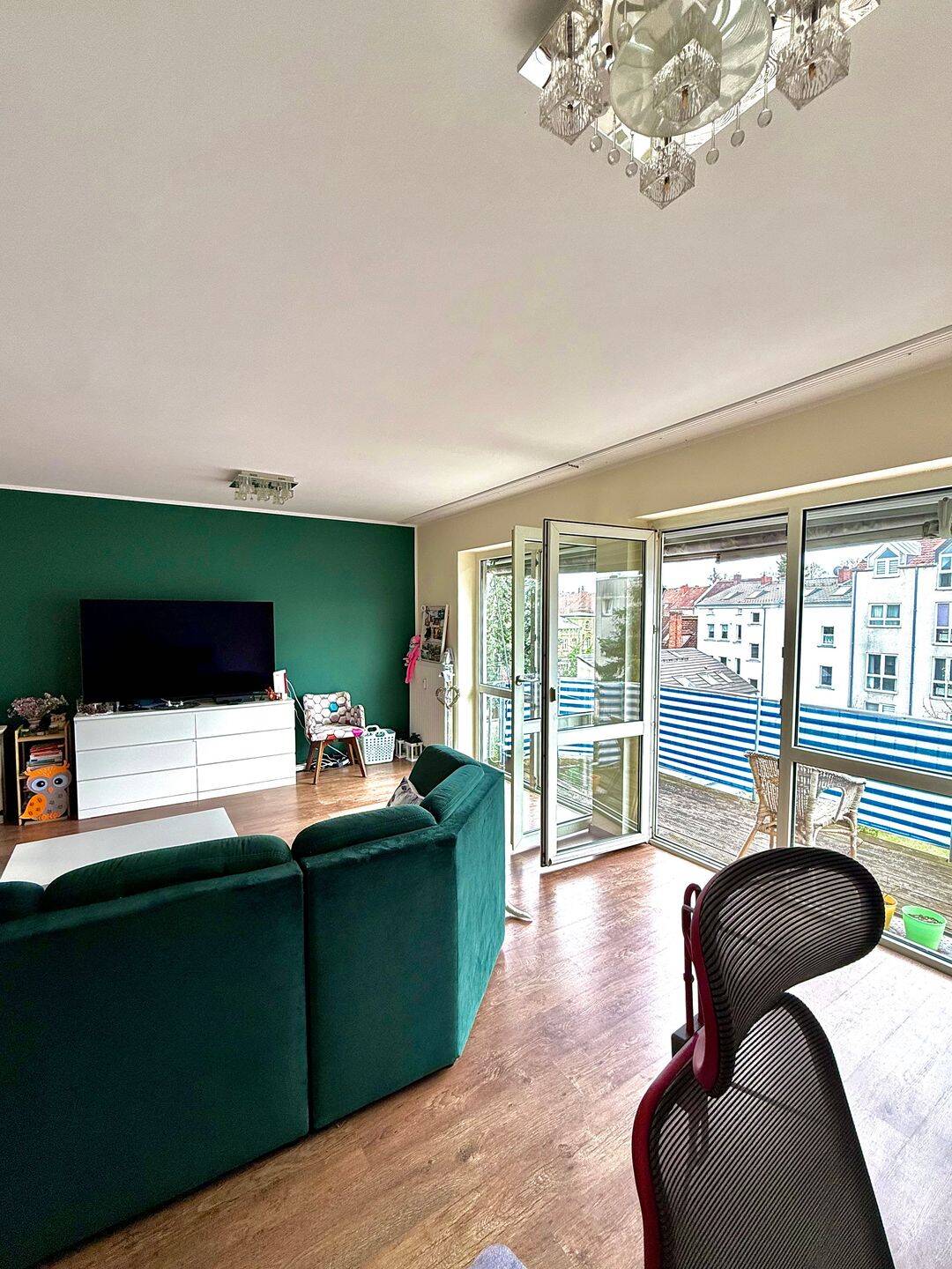 Großzügige Maisonette mit 5 Zimmern, zwei Terrassen und lichtdurchflutetem Wohnkonzept – Berlin – Vorschaubild 7