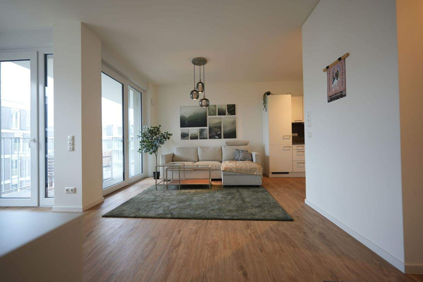 Nexus² - Voll möblierte 2-Zimmerwohnung inkl. Einbauküche und Loggia in zentraler Lage