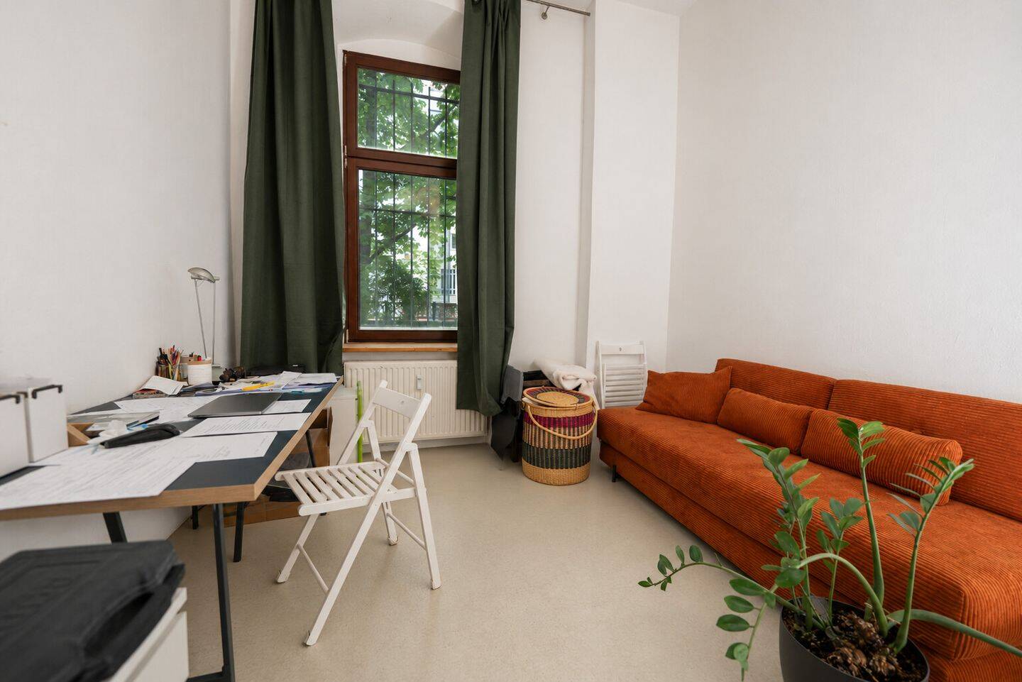 4- Zimmer Gewerbeeinheit am Kollwitzplatz! – Berlin – Vorschaubild 2