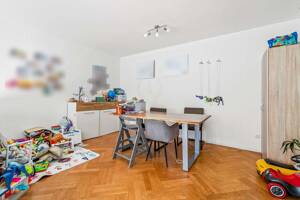 Familiengerechtes und lichtdurchflutetes Einfamilienhaus mit Doppelgarage und Garten in bester Lage – 12355 Berlin – Vorschaubild 6