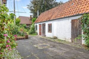 Großes Grundstück, großes Potential - Einfamilienhaus in Bremen-Rönnebeck – 28777 Bremen – Vorschaubild 3