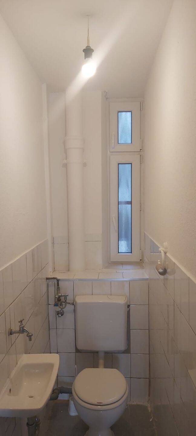 3-Zimmer-Erdgeschoss-Wohnung in zentraler Lage nahe Hochschule – ideal auch für WG – Nürnberg – Vorschaubild 8