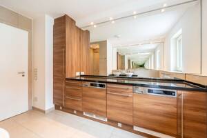 AIGNER - Exklusive 3-Zimmer-Wohnung in Solln - Zwei Balkone, Blick ins Grüne – 81479 München – Vorschaubild 5