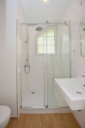 Wunderschöne, modern möblierte Wohnung in Stuttgart Mitte – 70184 Stuttgart – Vorschaubild 4