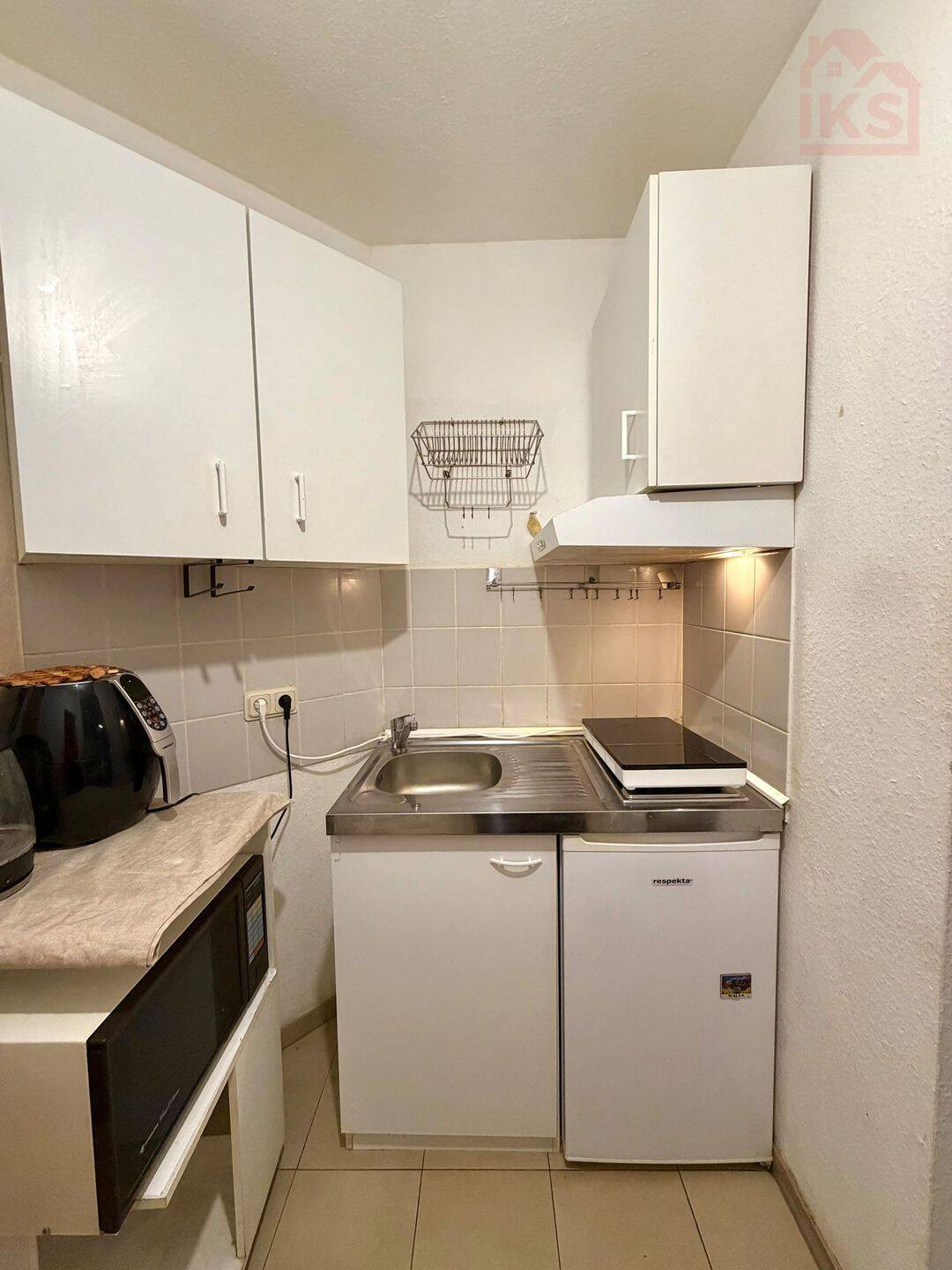 Schönes möbliertes1Zimmer Apartment mit Balkon In Saarbrücken-Sankt Johann zu vermieten. – Saarbrücken – Vorschaubild 4
