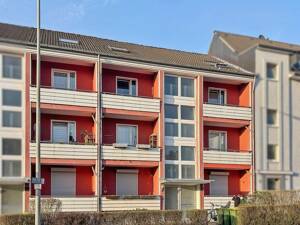 Attraktive 2-Zimmer-Wohnung mit Loggia - ideal für Eigennutzer und Kapitalanleger in Oberhausen
