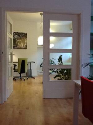 Altbau v 1928 kernsaniert, Denkmal, Whz+Wohnküche+Schlafz.+Bad+GästeWC – 40476 Düsseldorf – Vorschaubild 5