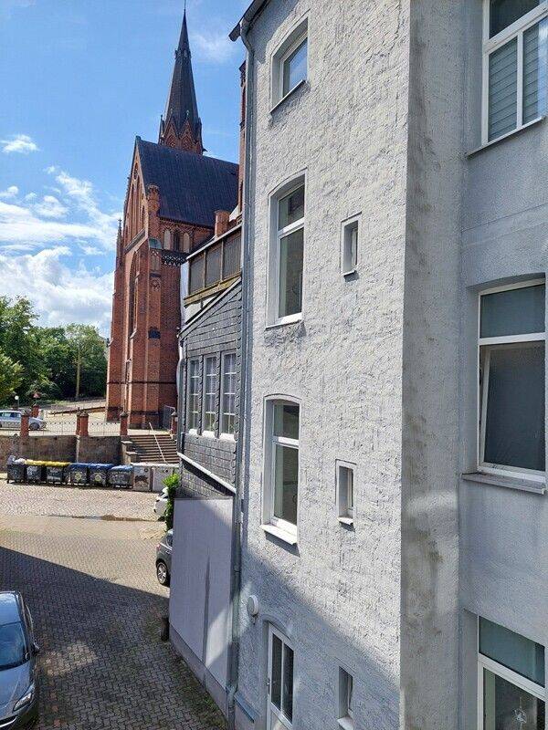 Zentral und praktisch! 3 Zimmerwohnung an der Paulskirche – Schwerin – Vorschaubild 4