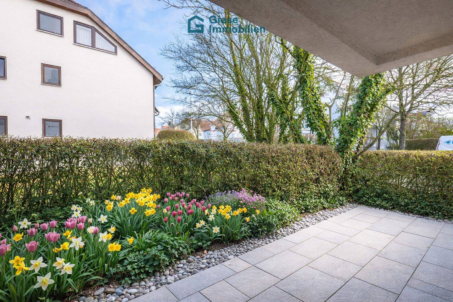 Gemütliche Wohnung mit großem Garten – Stuttgart – Vorschaubild 9