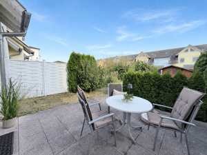Großes, toll gepflegtes Reihenhaus zum Sofortbezug mit Südterrasse, Garten und Garage * Bj 2005* – 4158 Leipzig – Vorschaubild 5