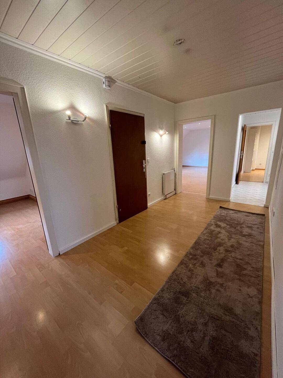 1 Zimmer in großzügiger 3er-Frauen-WG zu vermieten – Düsseldorf – Vorschaubild 5