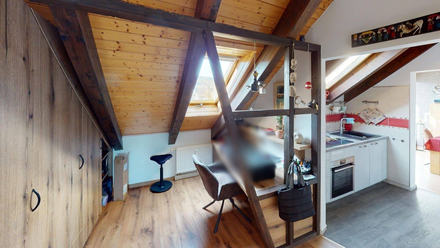 Attraktive 3-Zimmer-Eigentumswohnung mit Dachterrasse und Weitblick über Saalfeld – ideal für Selbstnutzer oder Kapitalanleger – Saalfeld/Saale – Vorschaubild 6