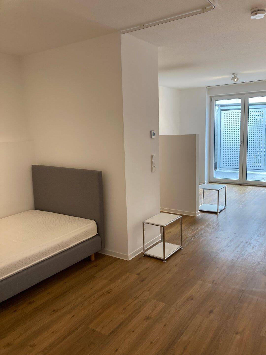Ab sofort - großzügige, möblierte 1-Zimmer-Wohnung mit Terrasse – Nürnberg – Vorschaubild 9