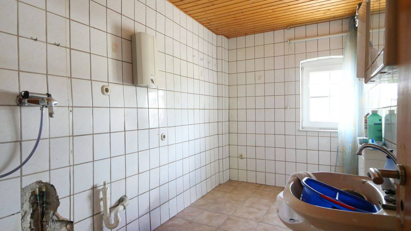 Haus mit großem Grundstück und viel Potenzial – Lichtenau – Vorschaubild 5