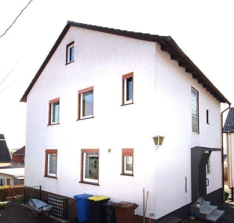 Schönes Einfamilienhaus mit Garage, Terrasse und Garten, in ruhiger Lage von Eschwege – Eschwege – Vorschaubild 8