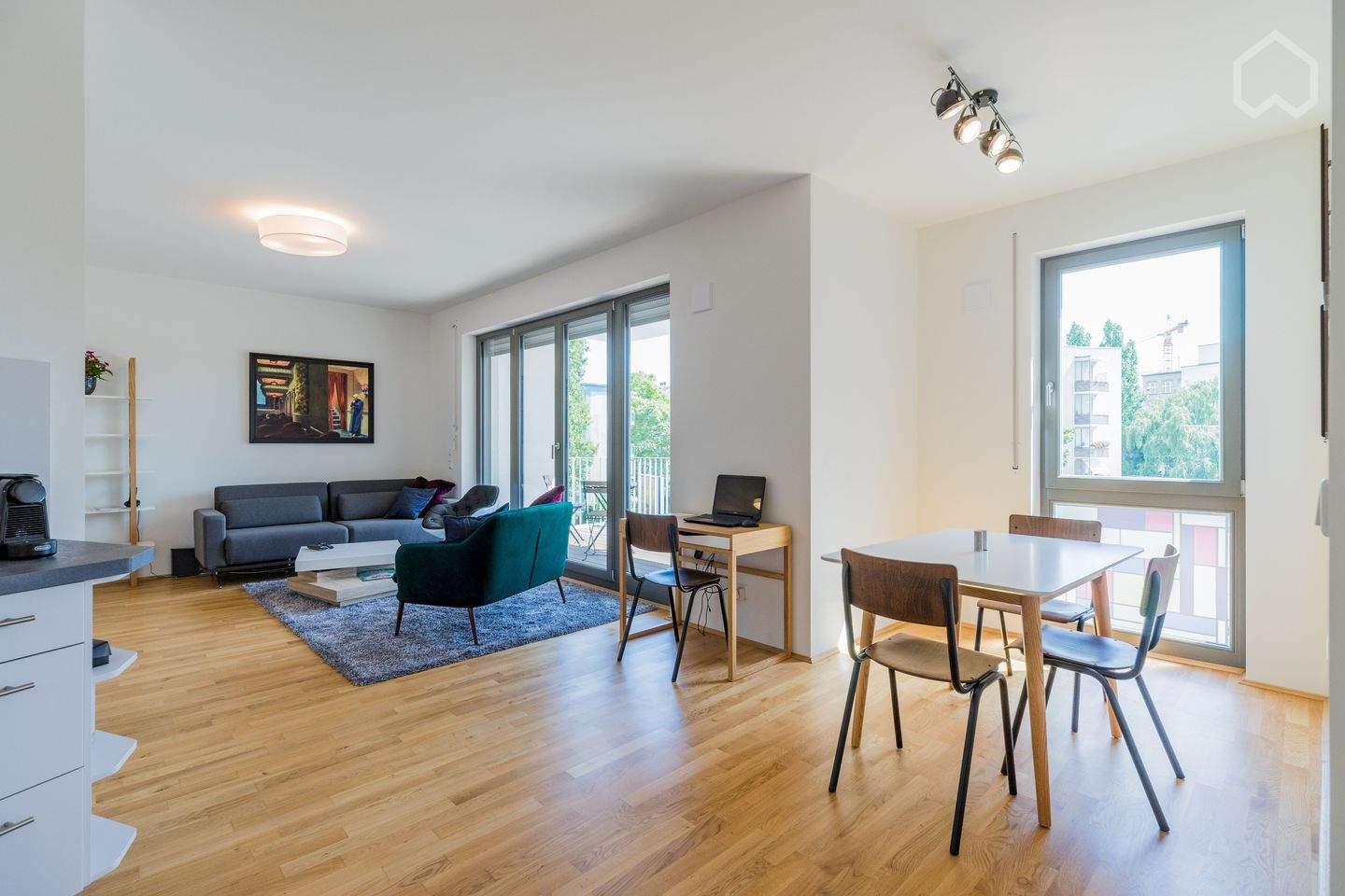 Modernes Apartment in Mitte mit Balkon und moderner neuer Ausstattung – Berlin – Vorschaubild 6
