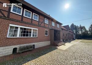 Historischer Fachwerkhof an der Schlosskirche von Salder – 38229 Salzgitter – Vorschaubild 8