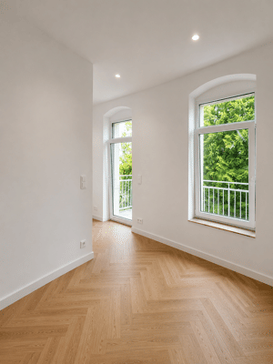 Provisionsfrei!! Neuwertig - vollständig renovierte 3 Raumwohnung mit Balkon und Blick über die Stadt. – Warthaer Straße 46, 1157 Dresden – Vorschaubild 3