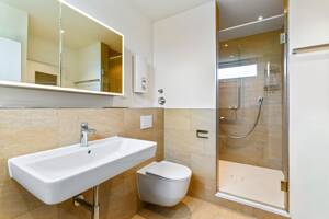 Wohnen am Alsterlauf - großzügige Dachgeschosswohnung mit Balkon und Garage – 22397 Hamburg – Vorschaubild 9