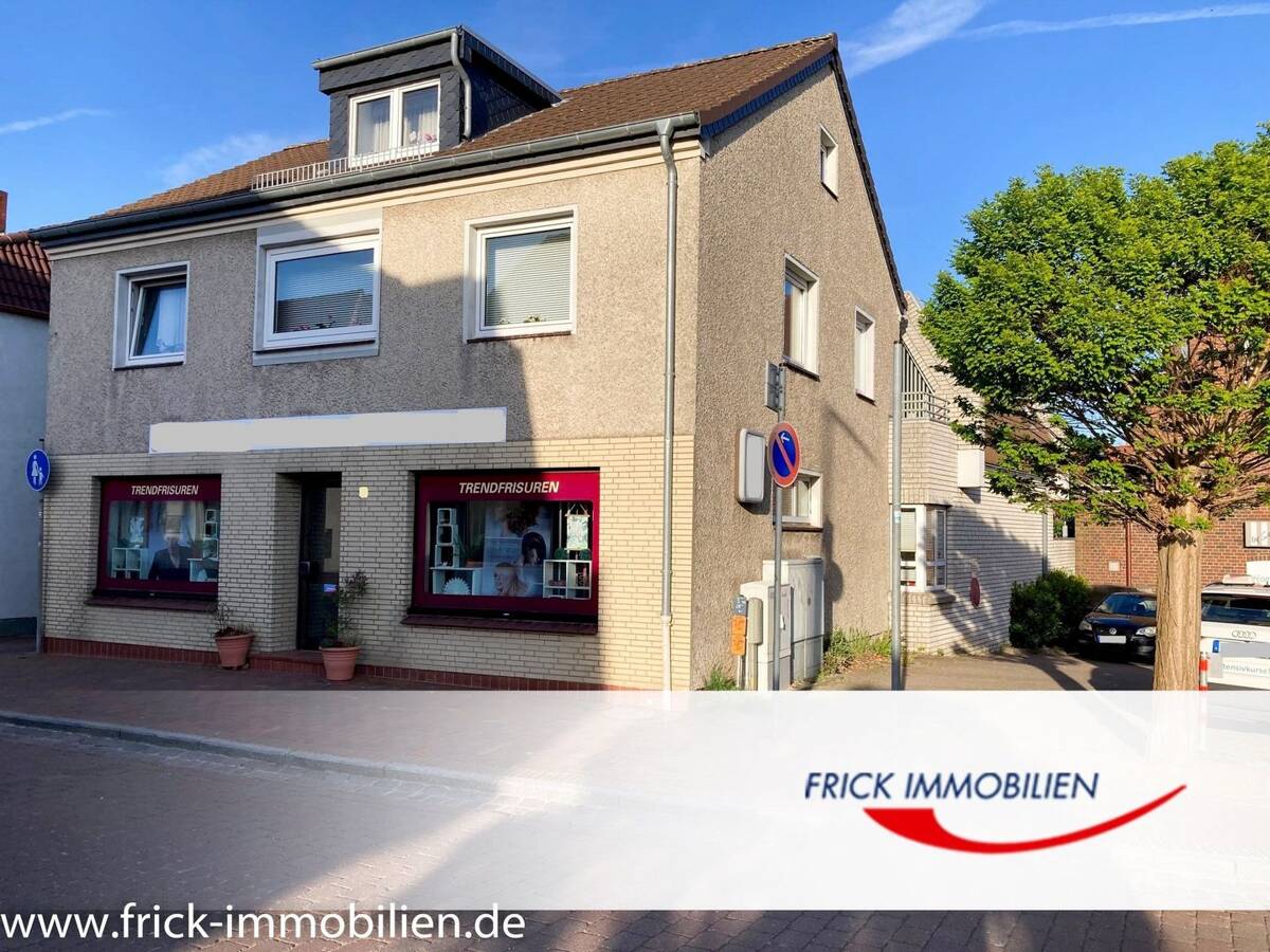 Wohn- und Geschäftshaus - 2 große Einheiten - Komplett frei verfügbar – 23758 Oldenburg in Holstein – Bild 1 von 9