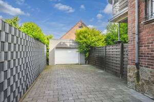 Charmantes Einfamilienhaus mit sonnigem Grundstück und Garage in sehr beliebter und ruhiger Lage – 52078 Aachen – Vorschaubild 2