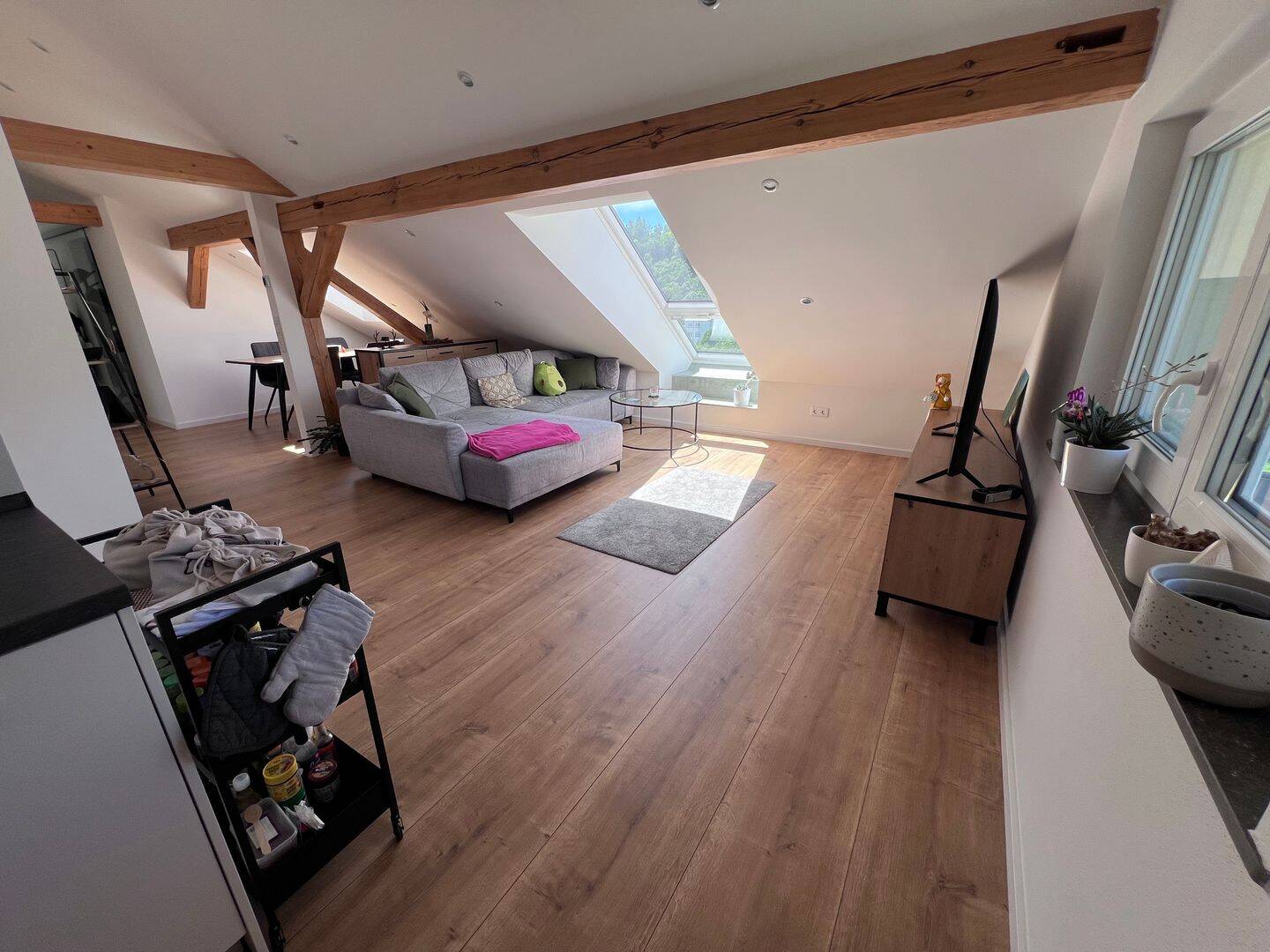 Schöne Dachgeschoss(-Single)wohnung in Waischenfeld (Buchberg)