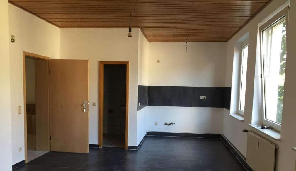 Exklusive Chance: Historischer Charme trifft moderne Wohnqualität in stilvollem Altbauensemble! – Hamm – Bild 1 von 9