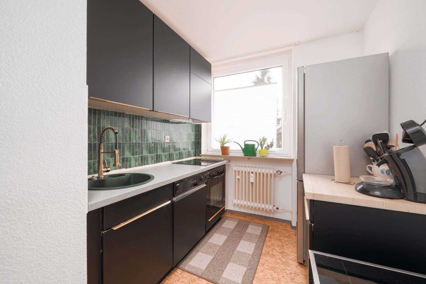 Gut vermietete 2-Zimmer-Wohnung mit Loggia in beliebter Wohnlage