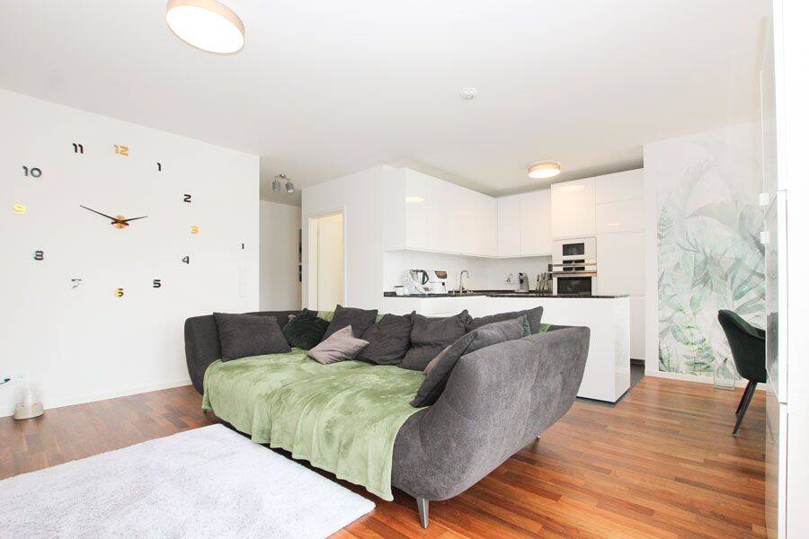 Moderner Wohntraum mit Balkon, Aufzug und Tiefgaragenstellplatz in den Steimker Gärten! – Wolfsburg – Vorschaubild 3