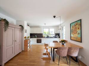 Modisches Wohnen mit Gartenidyll: Moderne 2,5-Zimmer-Erdgeschosswohnung in Mainz-Finthen – 55126 Mainz – Vorschaubild 3