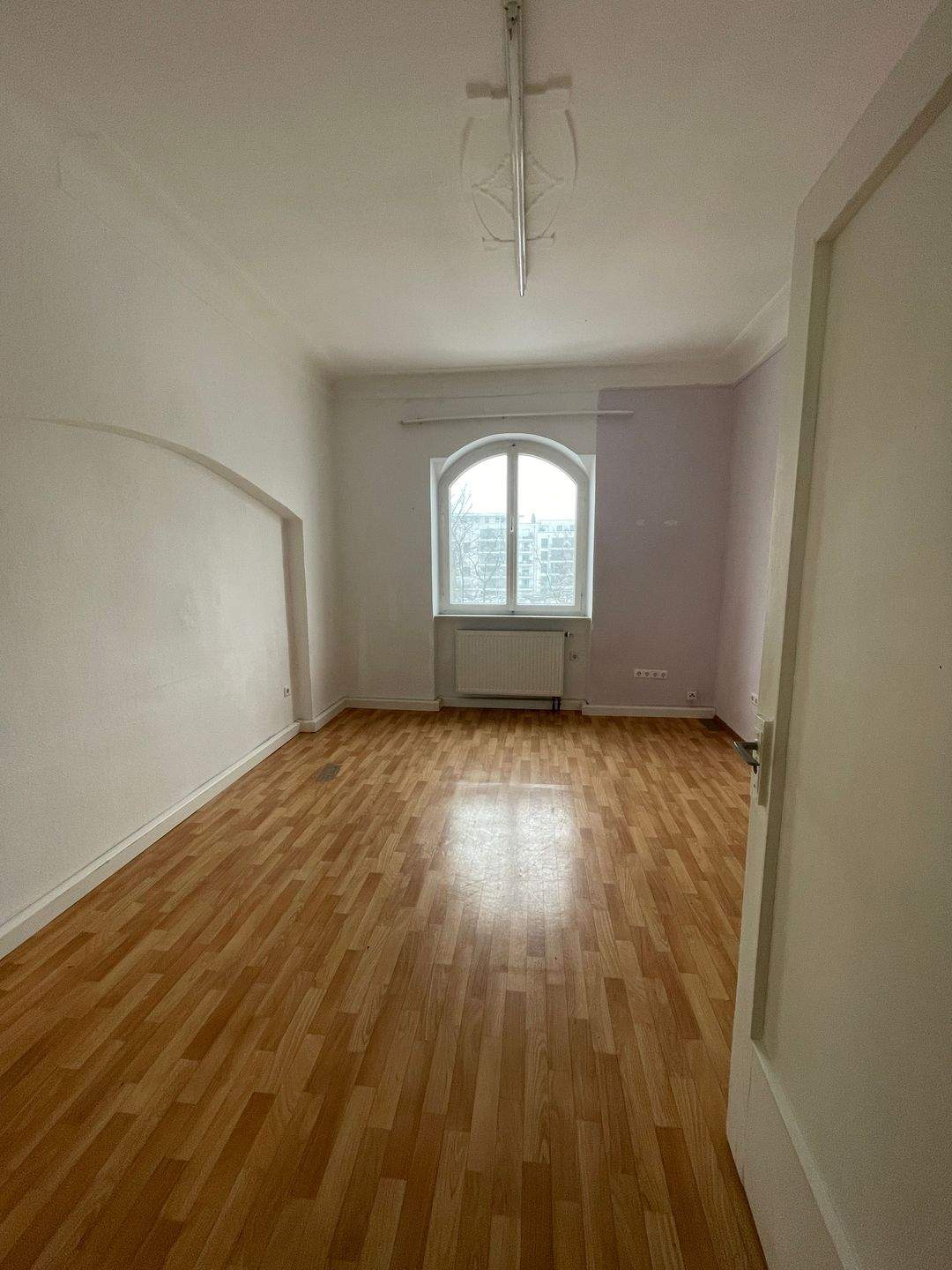 WOHNENE IN BESTLAGE 3-Zimmer-Wohnung im 2. OG – Nürnberg – Vorschaubild 6