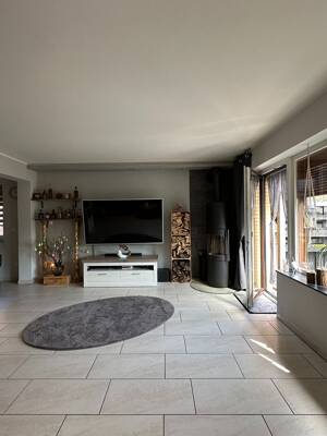 Komfortables Wohnen auf hohem Niveau auf ca. 140m² Wohnfläche, 5 Zimmern mit Garten, Garage und Pool – 22117 Hamburg – Vorschaubild 7