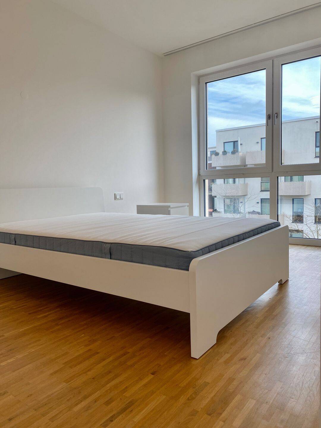 Zwei-Zimmer-Wohnung mit Balkon, Einbauküche und Fahrstuhl! – Osnabrück – Vorschaubild 5