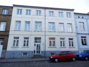 Im Herzen der Paulstadt - Bad mit Dusche + Laminat im Zimmer !