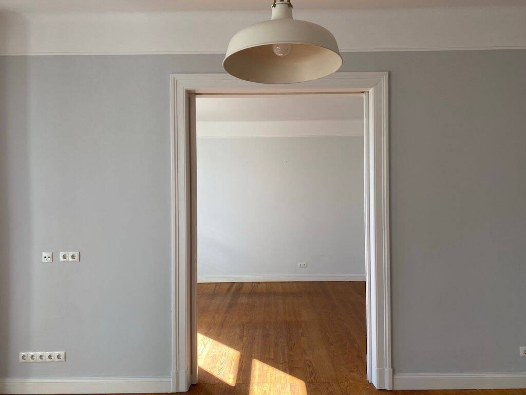 Großzügige, gut geschnittene 3-Zi-Wohnung mit Einbauküche und Balkon in zentraler Lage in Kiel Nord – Kiel – Vorschaubild 3