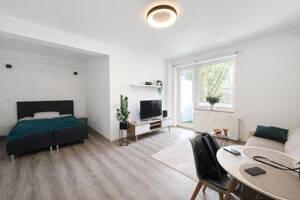 Bezugsfreie, möblierte 1,5-Zimmer-Wohnung mit Balkon in Düsseldorf-Derendorf - stilvoll saniert