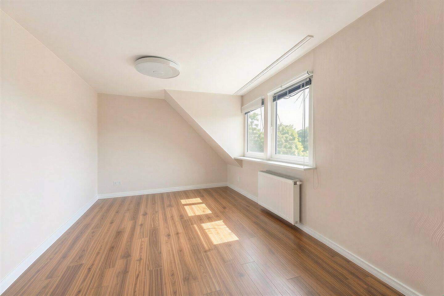 Großzügige 3-Zimmer-Maisonettewohnung mit Balkon in zentraler Lage von Bremen-Walle – Bremen – Vorschaubild 8