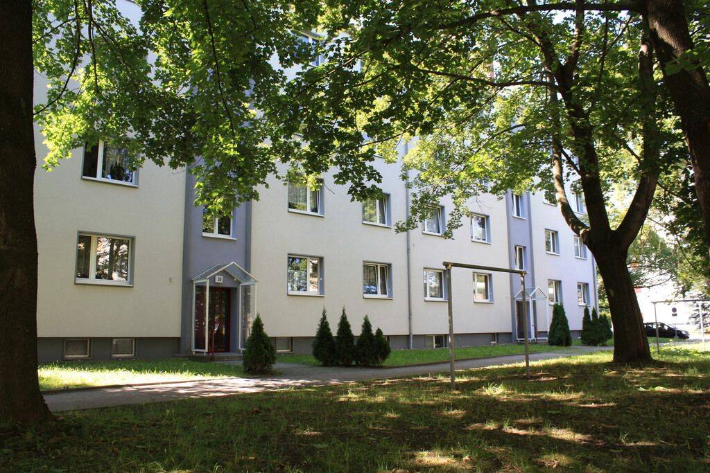 2-Raum-Wohnung mit Balkon in schöner Wohnlage – Chemnitz – Vorschaubild 6
