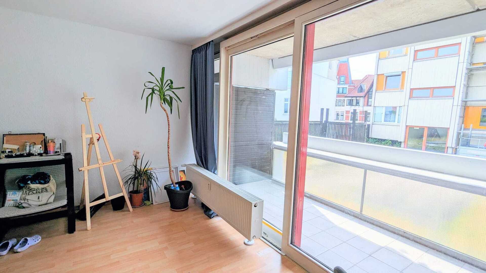 Ihr neues IMMOBILIEN QUARTIER: Gepflegte & gut vermietete 2-Zimmer Wohnung im Ihmezentrum – Hannover – Vorschaubild 4