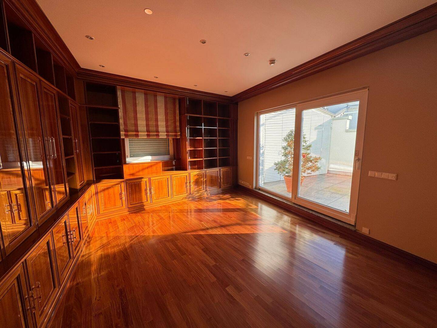 Luxuriöses Penthouse mit traumhaftem Blick in SB-Rotenbühl! – Saarbrücken – Vorschaubild 6