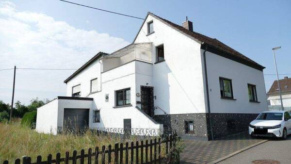 Einfamilienhaus in 66606 Sankt Wendel mit 190 m² kaufen