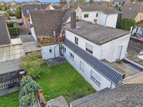 Haus in 50997 Köln / Meschenich mit 232,85 m² kaufen