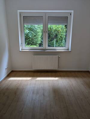 sofort einzugsbereite 3 Zimmer Wohnung mit modernem Badezimmer – 45883 Gelsenkirchen – Vorschaubild 2