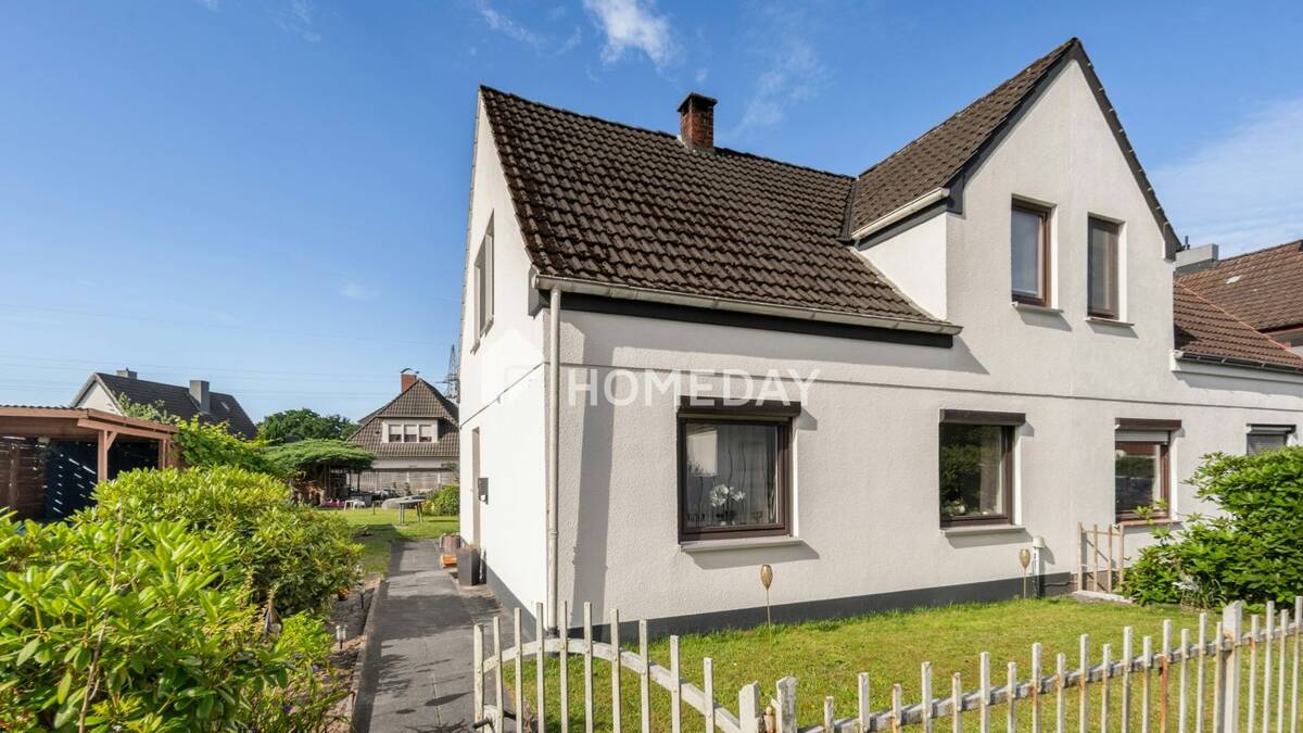 Einziehen und wohlfühlen - gepflegte Doppelhaushälfte mit fünf Zimmern – 28777 Bremen – Bild 1 von 9